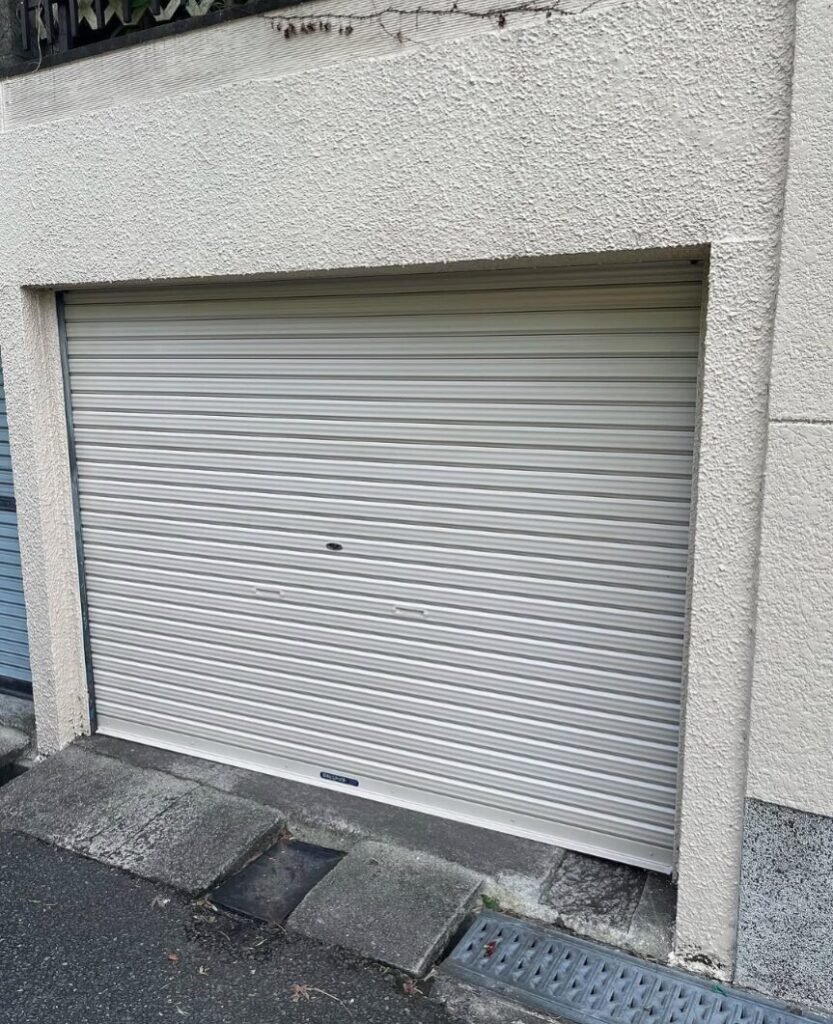 吹田市で更新工事後のシャッター
